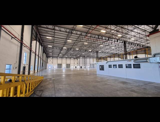 5,846M² WAREHOUSE TO LET IN AIRPORT INDUSTRIA